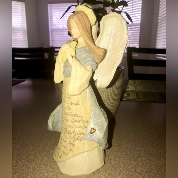 Enesco 9” Police Angel Prayer 2003 Figurine - Picture 2 of 6